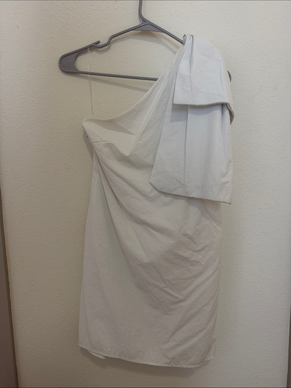 Showpo One-Shoulder White Mini Dress🤍